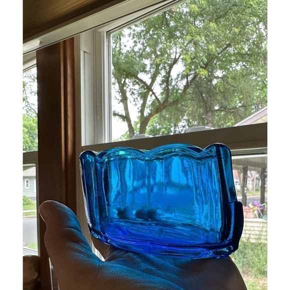 Vintage Clamborn colonial blue glass spoon holder - Picture 7 of 8